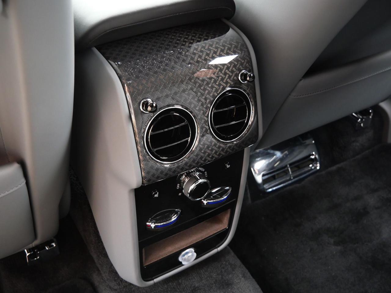 2025 Rolls-Royce Black Badge Cullinan Lawrence KS