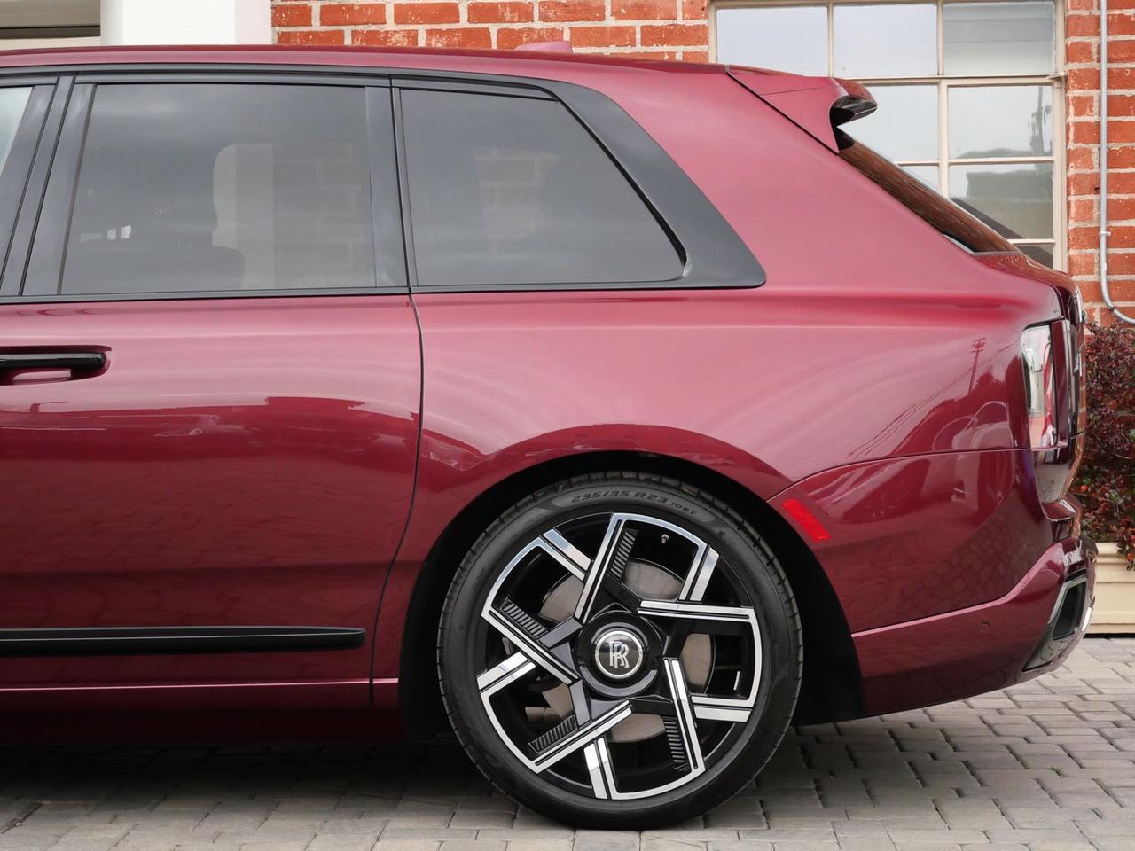 2025 Rolls-Royce Black Badge Cullinan Lawrence KS