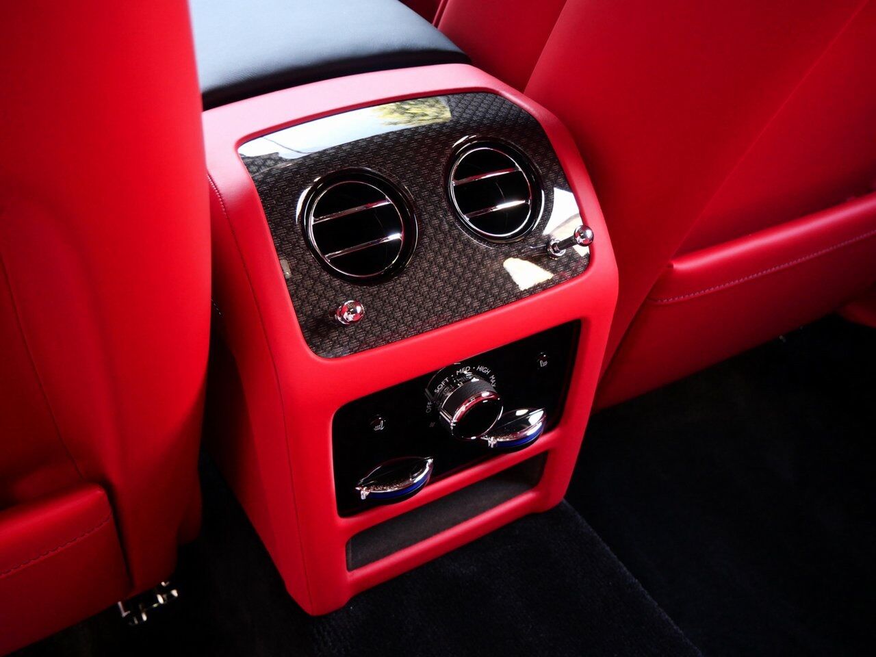 2025 Rolls-Royce Black Badge Ghost Lawrence KS