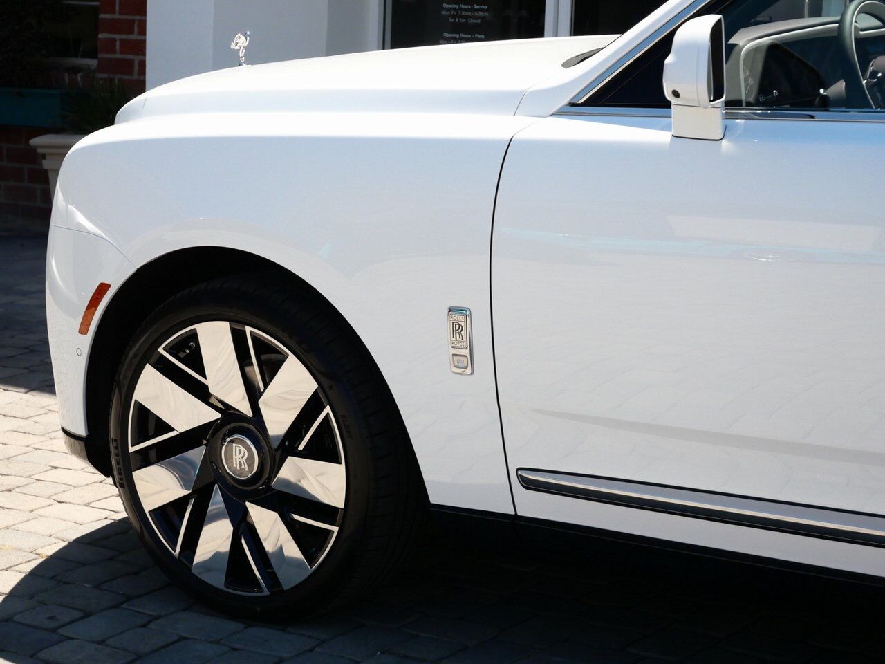 2025 Rolls-Royce Cullinan Lawrence KS