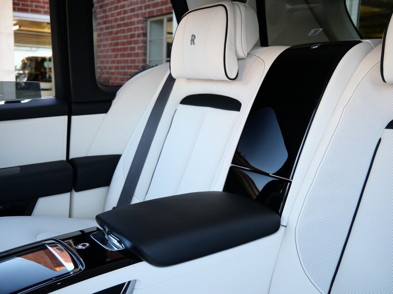 2025 Rolls-Royce Cullinan Lawrence KS