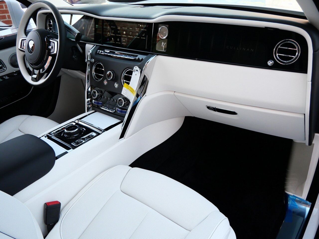 2025 Rolls-Royce Cullinan Lawrence KS