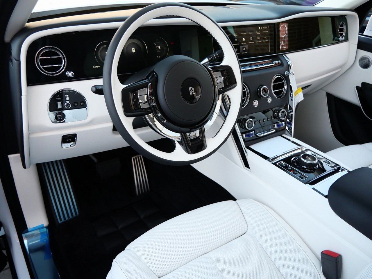 2025 Rolls-Royce Cullinan Lawrence KS