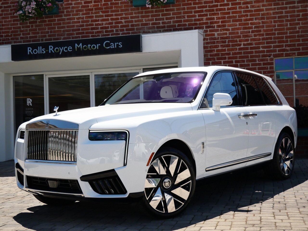 2025 Rolls-Royce Cullinan Lawrence KS