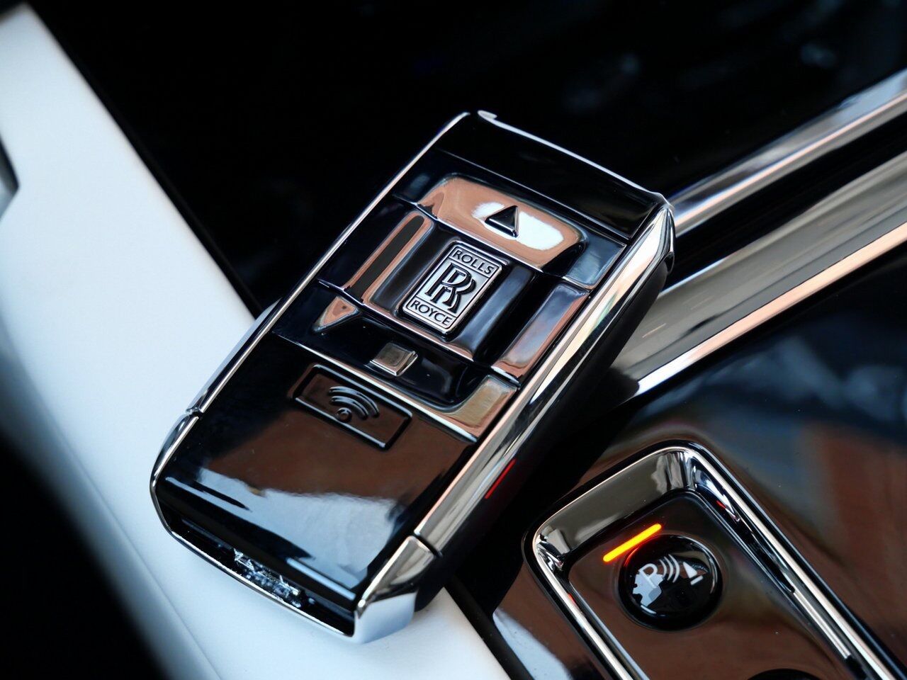 2025 Rolls-Royce Cullinan Lawrence KS