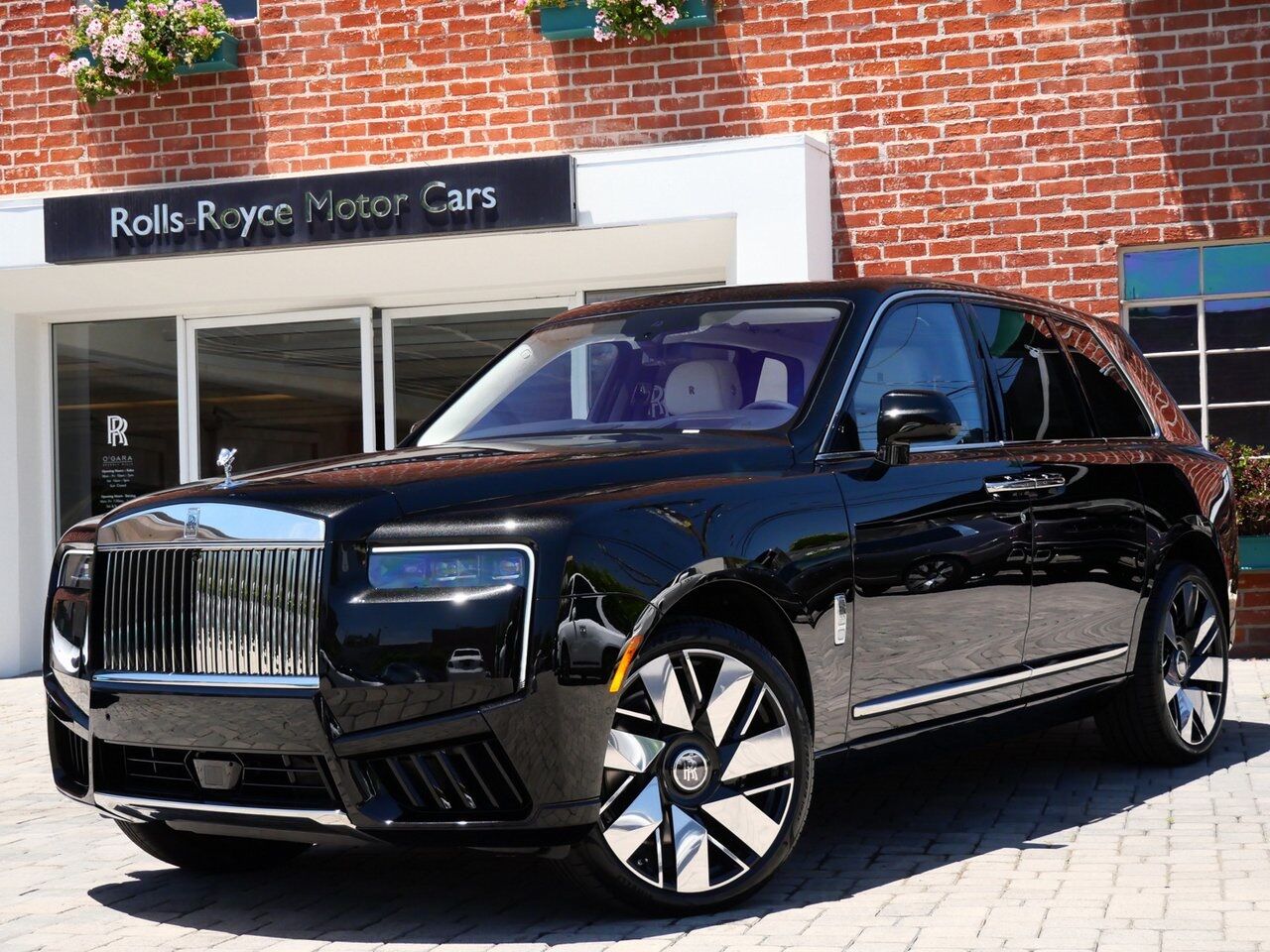2025 Rolls-Royce Cullinan Lawrence KS