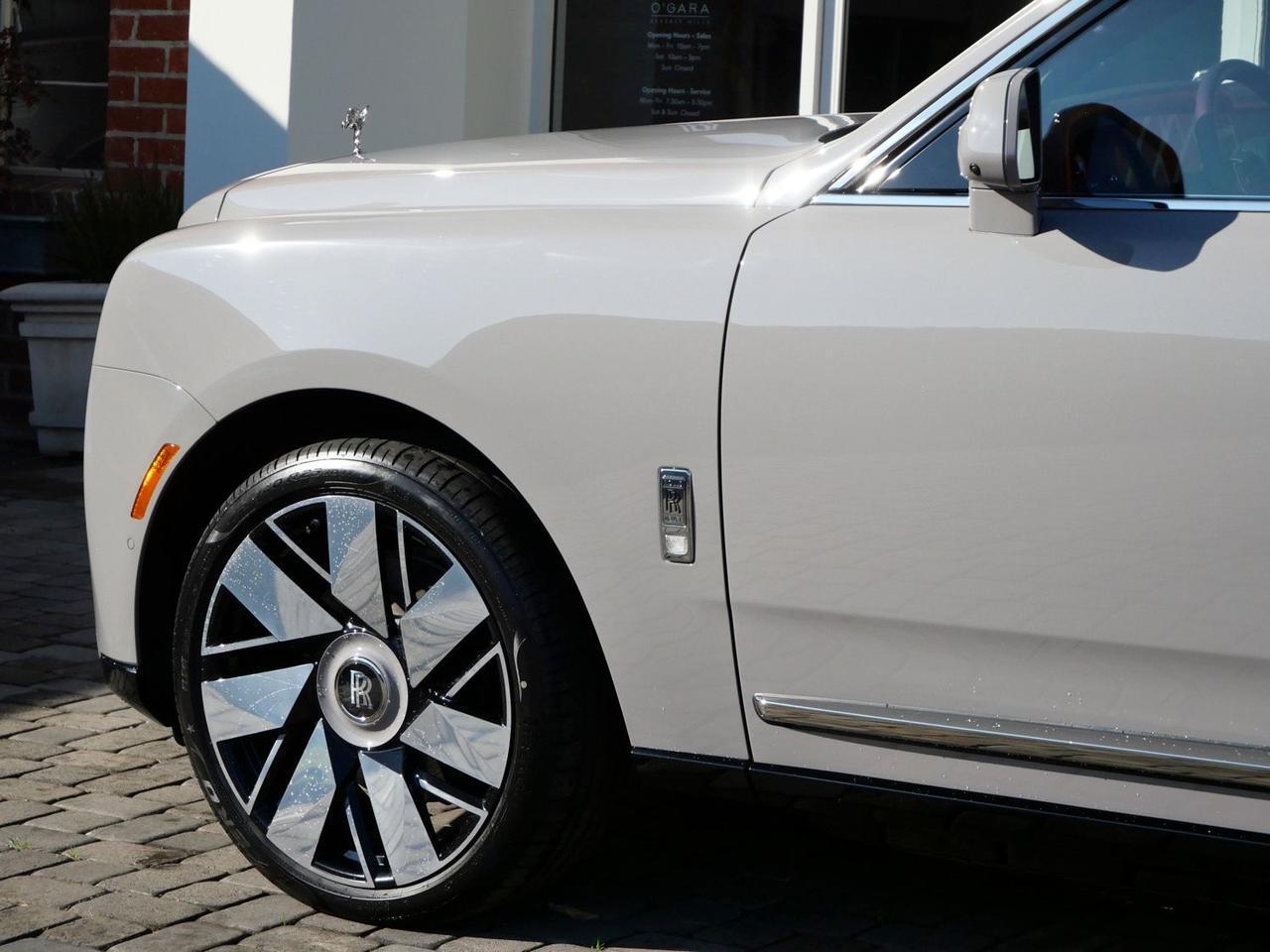 2025 Rolls-Royce Cullinan Lawrence KS