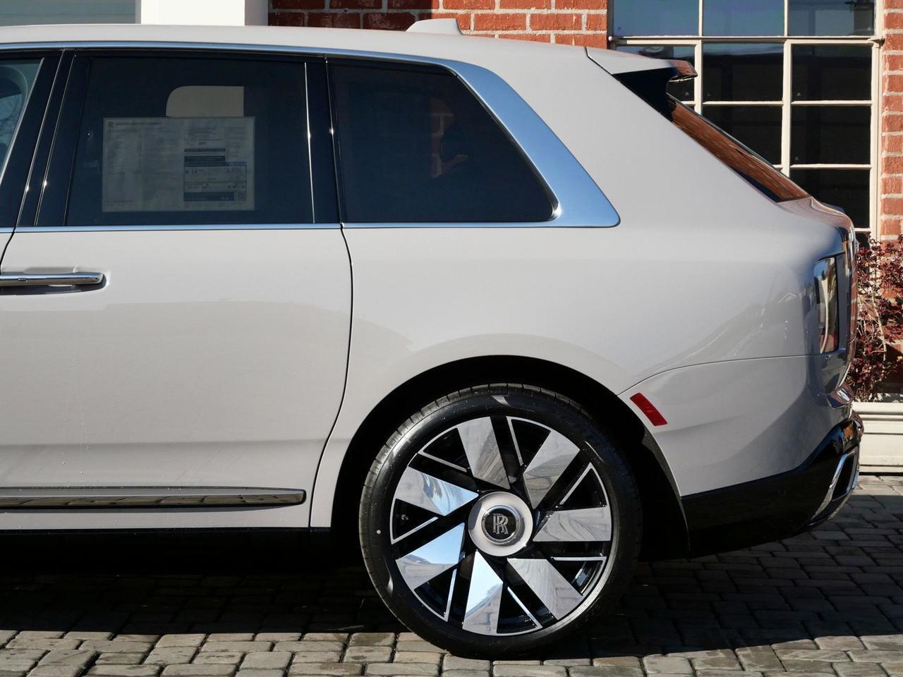 2025 Rolls-Royce Cullinan Lawrence KS