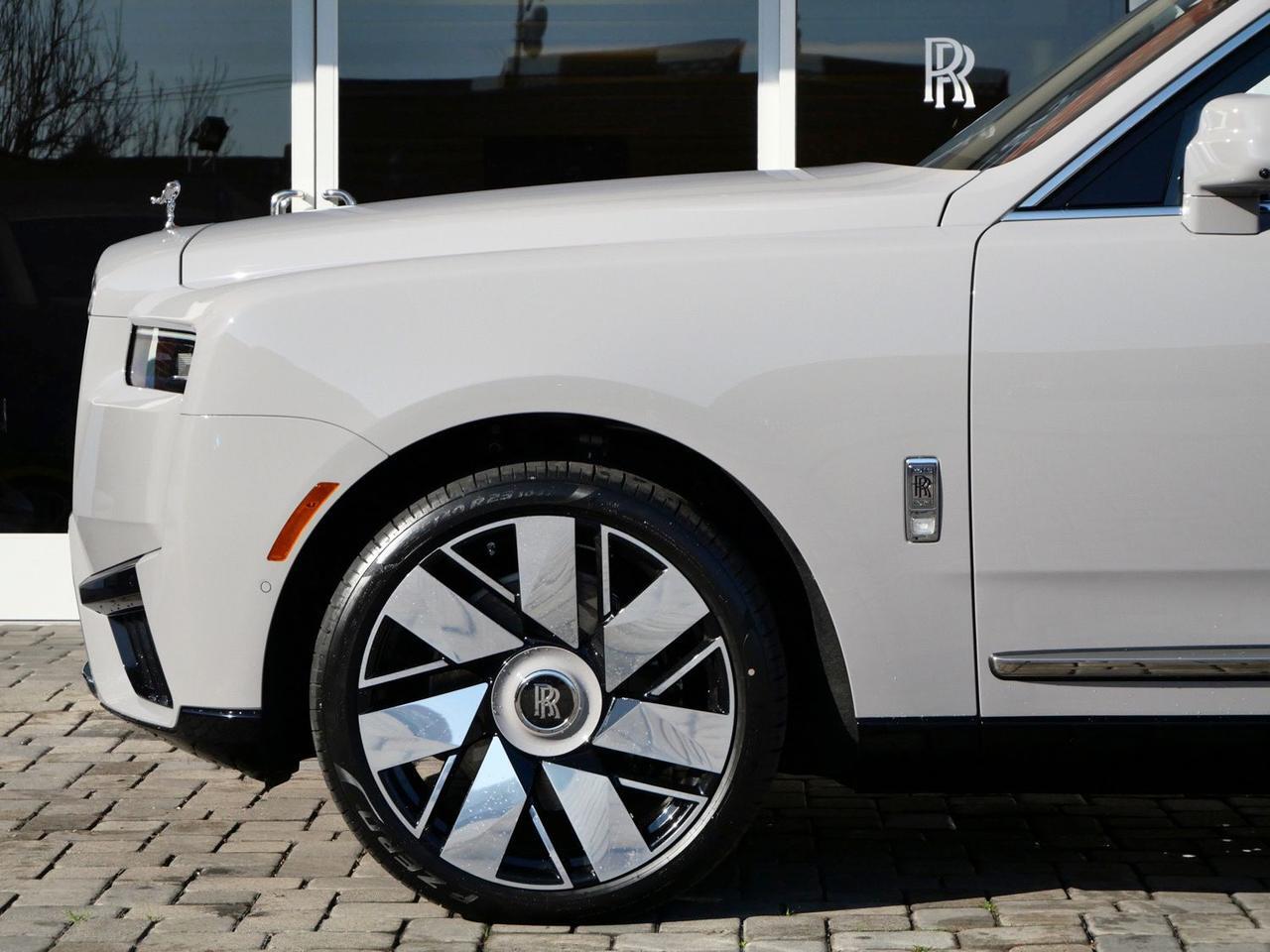 2025 Rolls-Royce Cullinan Lawrence KS