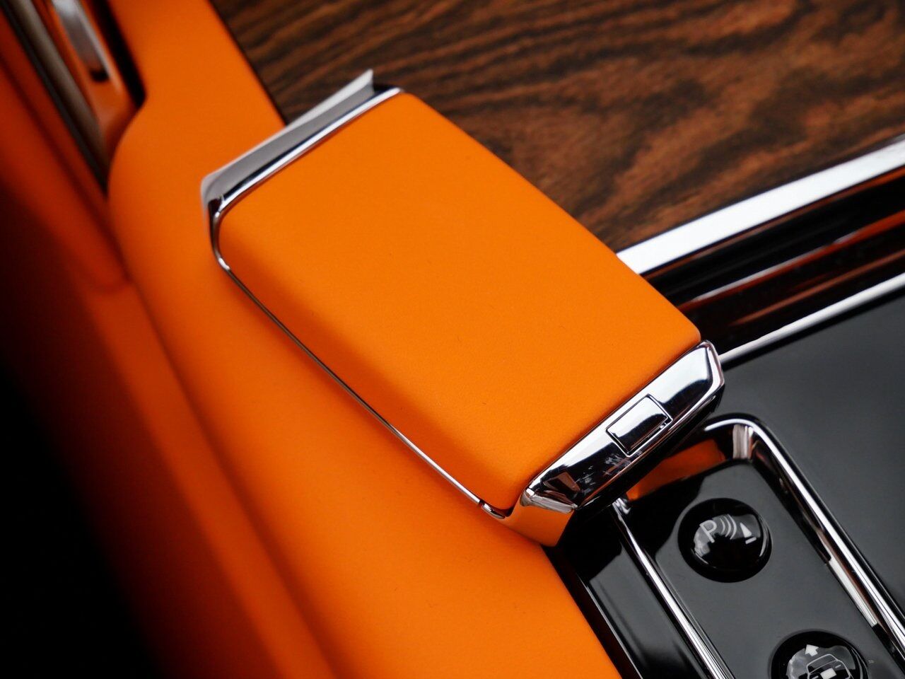 2025 Rolls-Royce Cullinan Lawrence KS