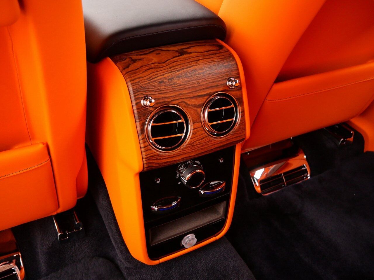 2025 Rolls-Royce Cullinan Lawrence KS