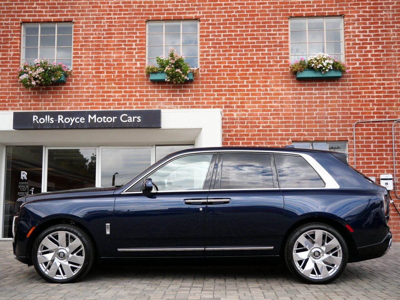 2025 Rolls-Royce Cullinan Lawrence KS