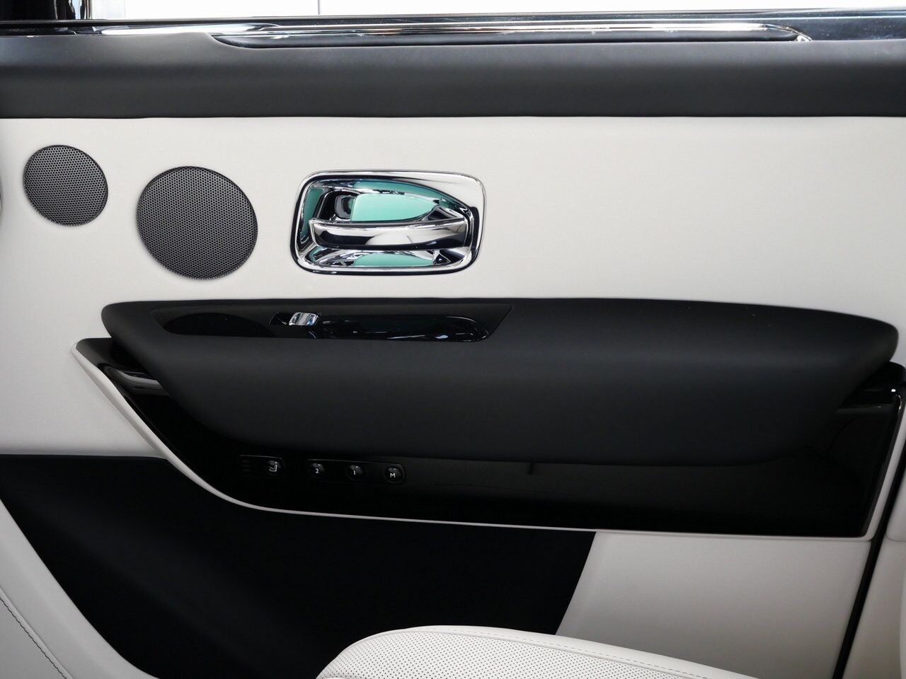 2025 Rolls-Royce Cullinan Lawrence KS