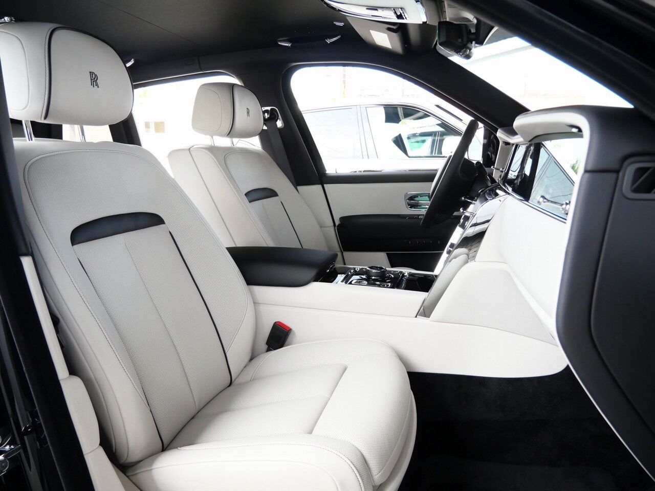 2025 Rolls-Royce Cullinan Lawrence KS