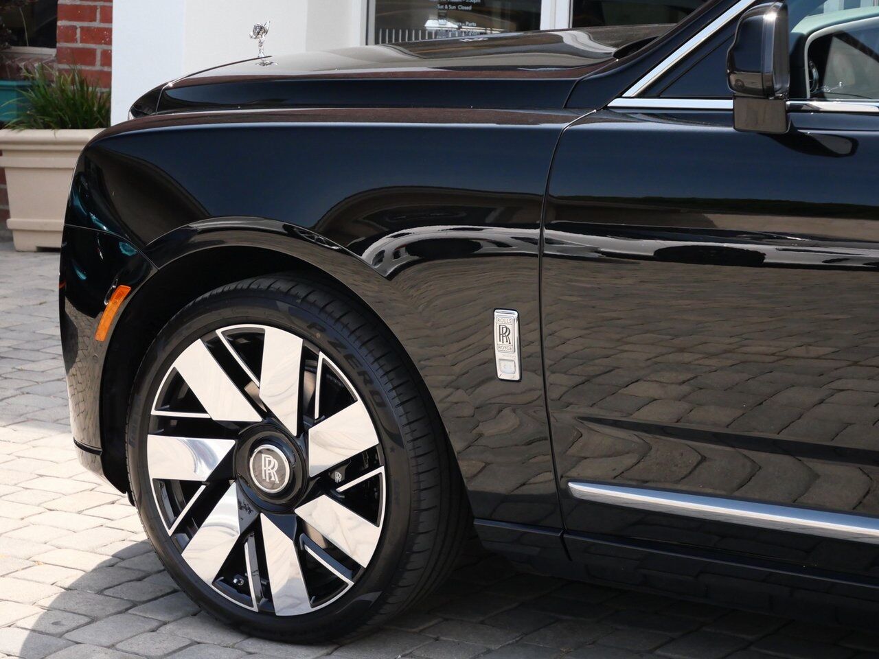 2025 Rolls-Royce Cullinan Lawrence KS