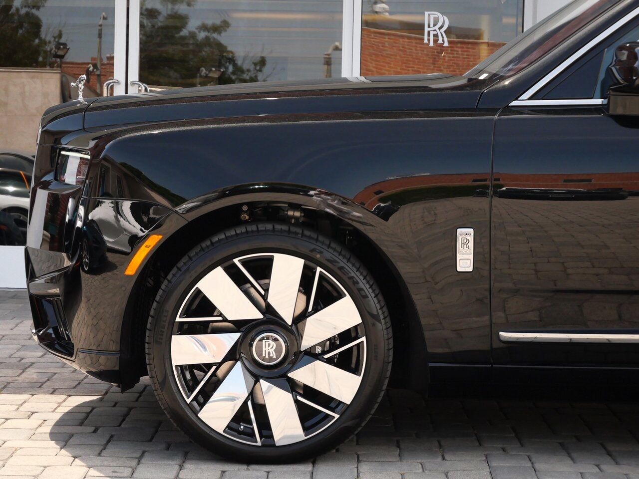 2025 Rolls-Royce Cullinan Lawrence KS