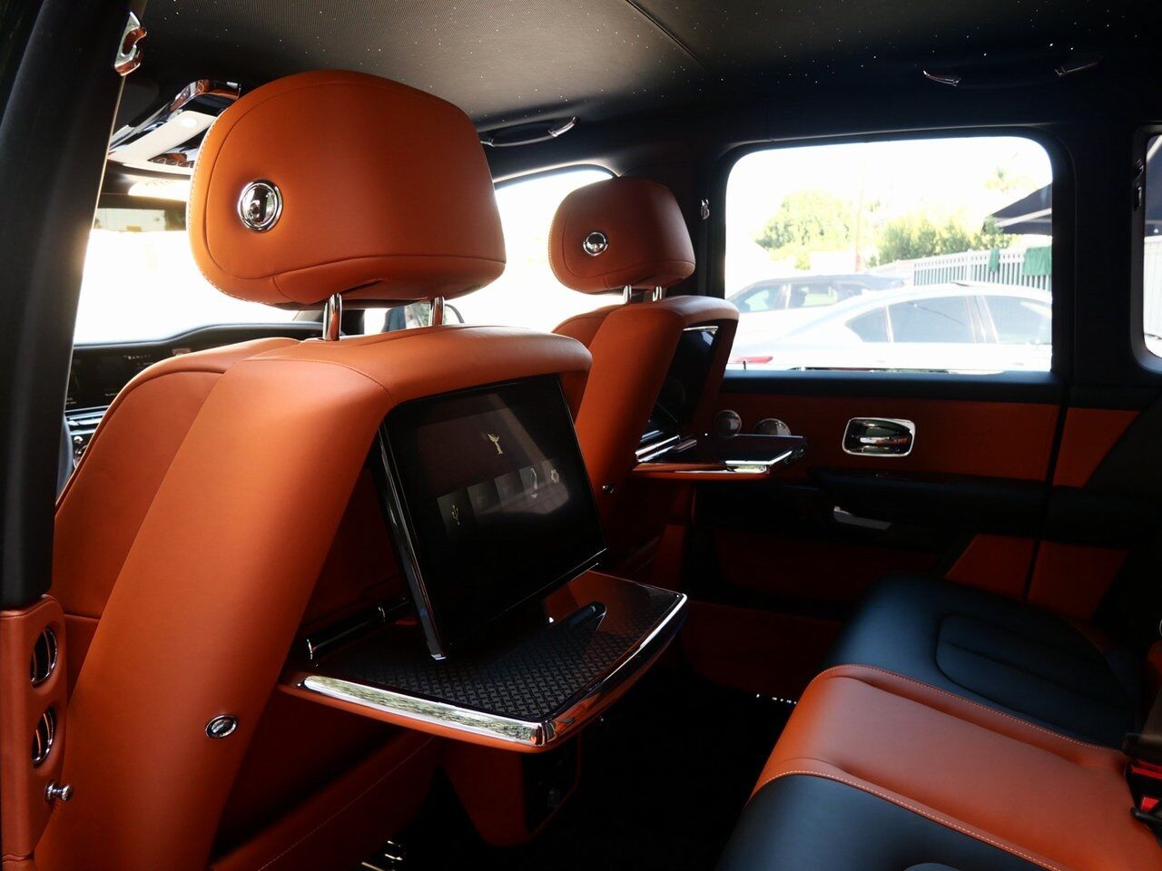2025 Rolls-Royce Cullinan Black Badge Black Badge Lawrence KS