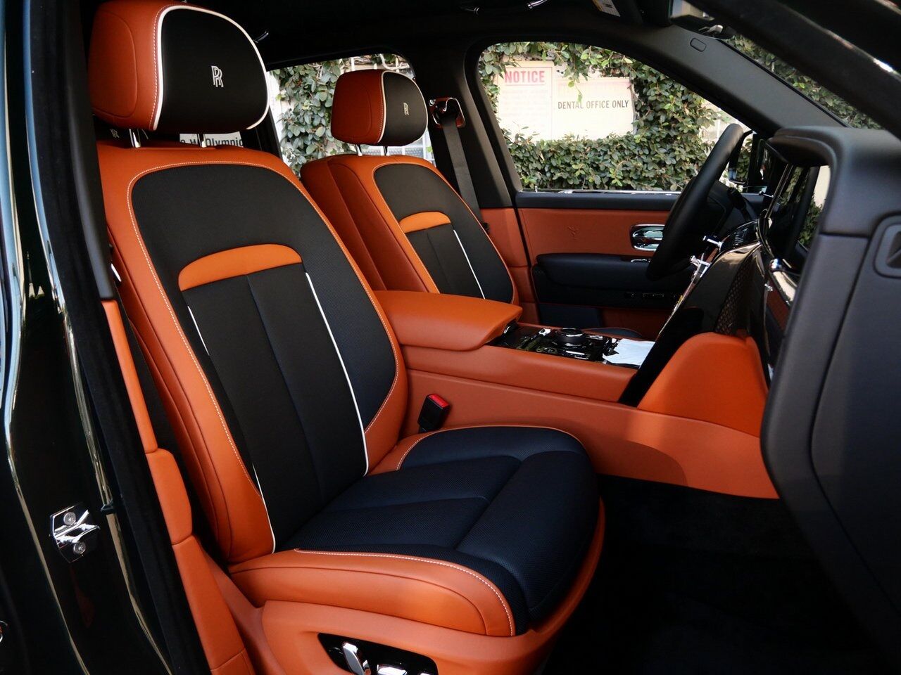 2025 Rolls-Royce Cullinan Black Badge Black Badge Lawrence KS