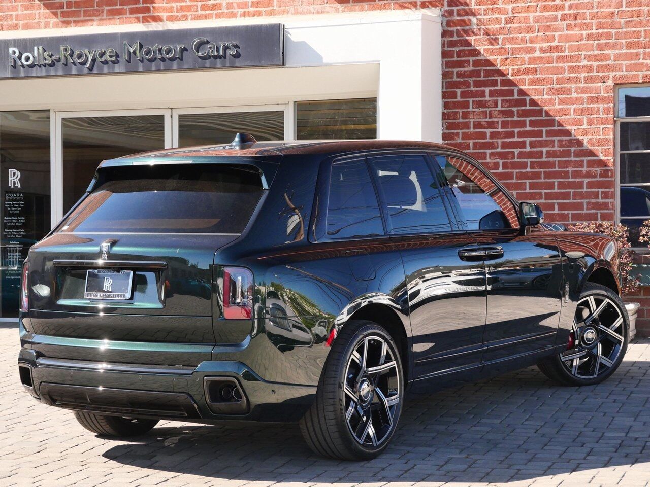 2025 Rolls-Royce Cullinan Black Badge Black Badge Lawrence KS