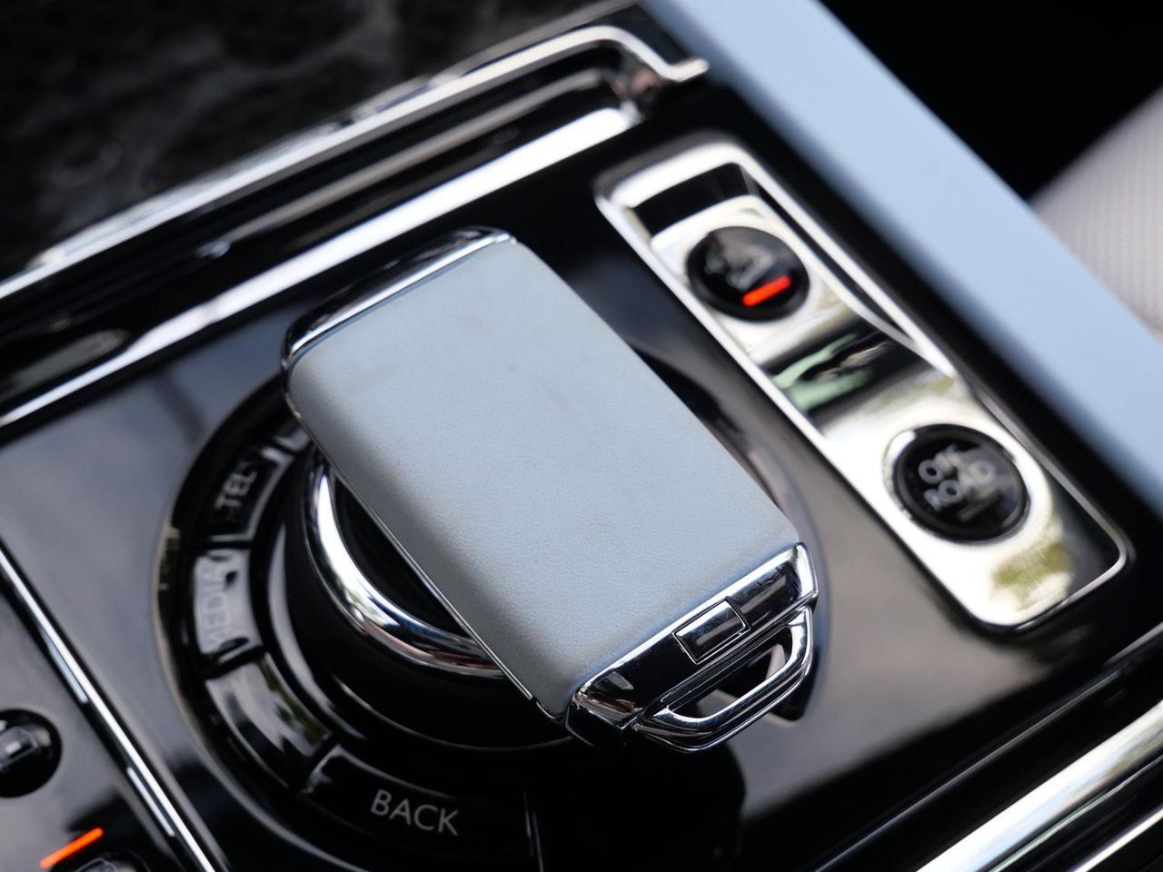 2025 Rolls-Royce Cullinan Black Badge Black Badge Lawrence KS