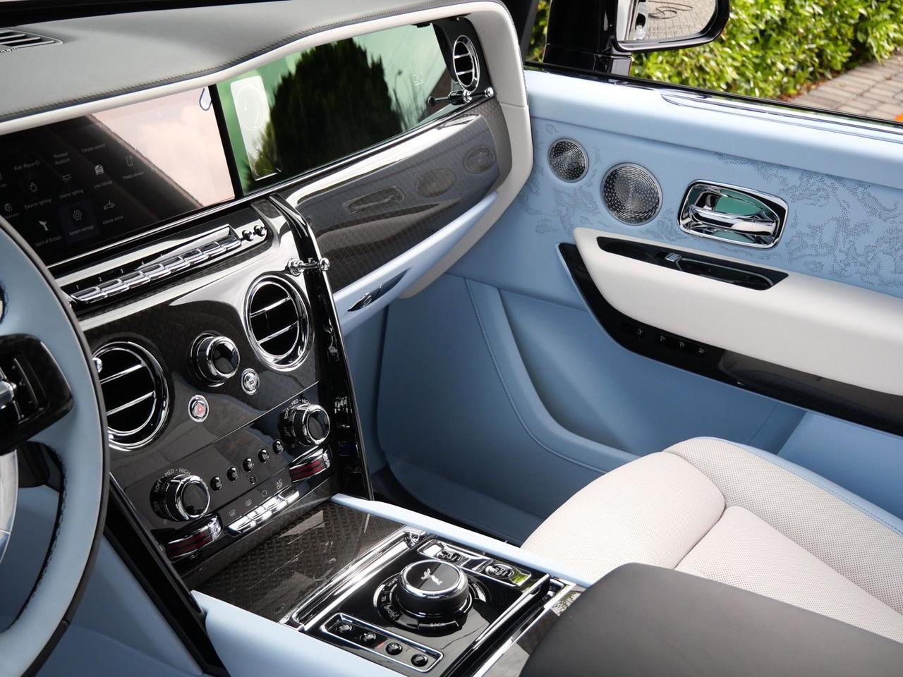 2025 Rolls-Royce Cullinan Black Badge Black Badge Lawrence KS