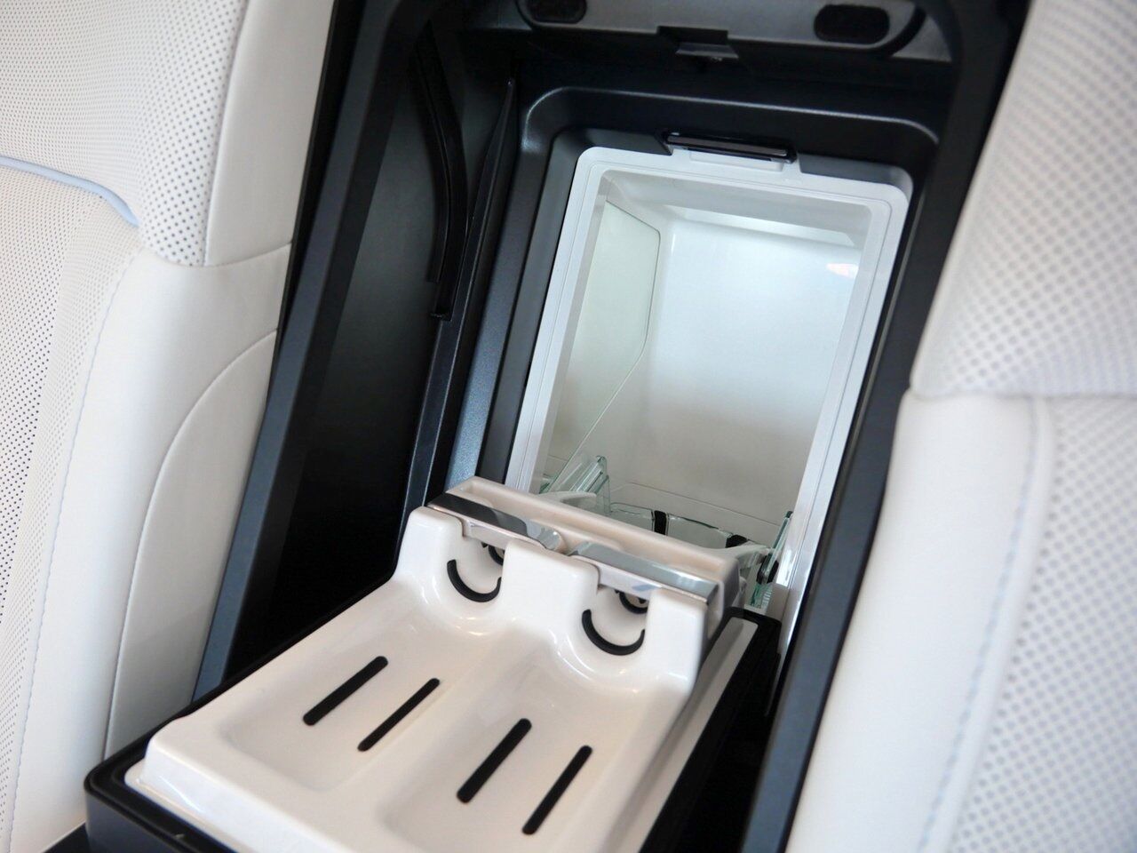 2025 Rolls-Royce Phantom Lawrence KS