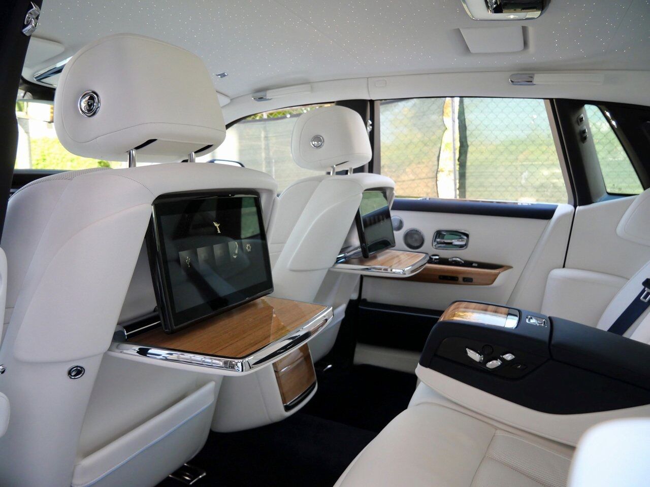 2025 Rolls-Royce Phantom Lawrence KS