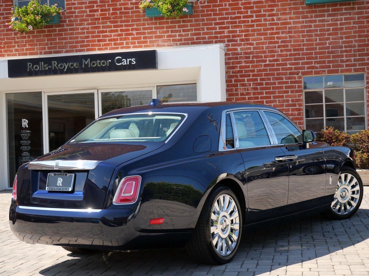 2025 Rolls-Royce Phantom Lawrence KS