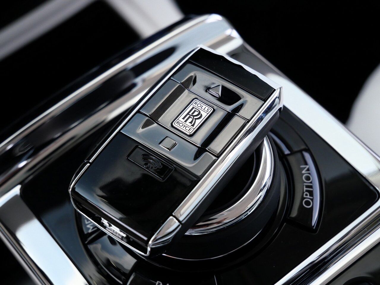 2025 Rolls-Royce Phantom Lawrence KS