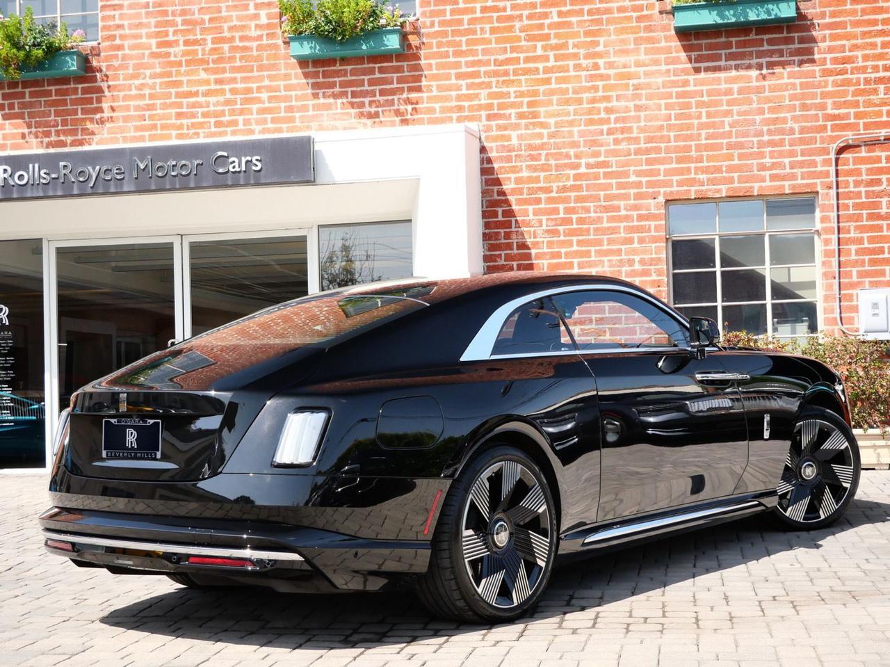 2025 Rolls-Royce Spectre