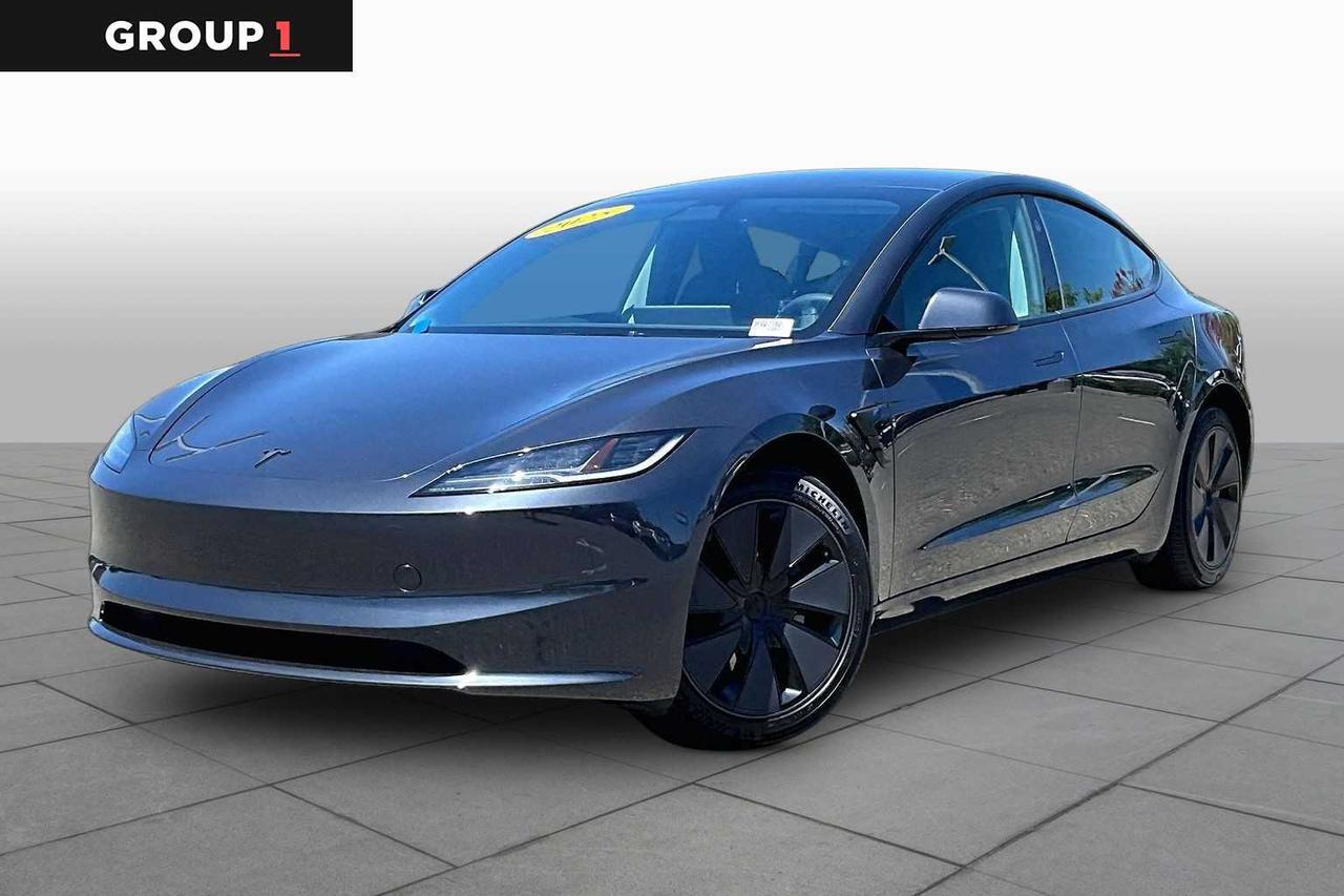 2025 Tesla Model 3 Standard 2025 Tesla Model 3 Standard