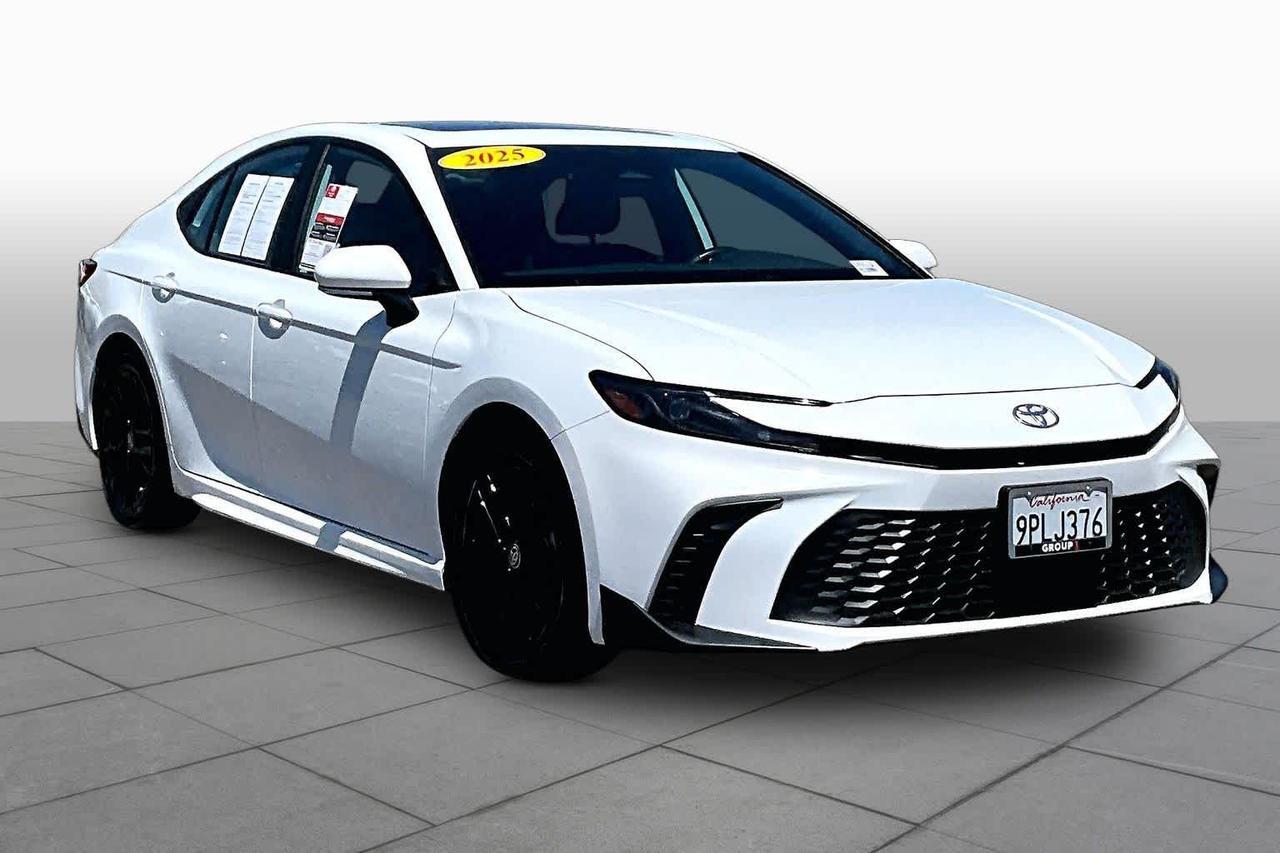 2025 Toyota Camry SE 2025 Toyota Camry SE