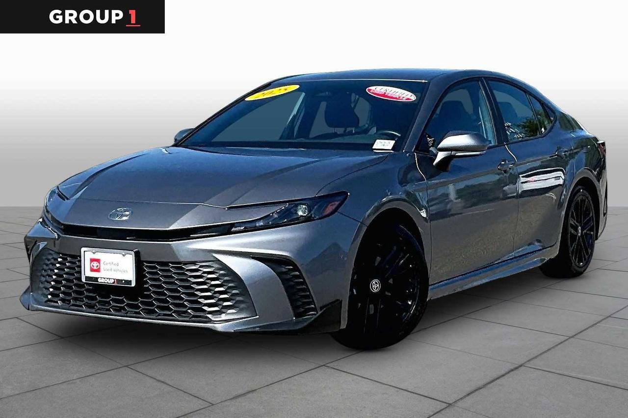 2025 Toyota Camry SE 2025 Toyota Camry SE
