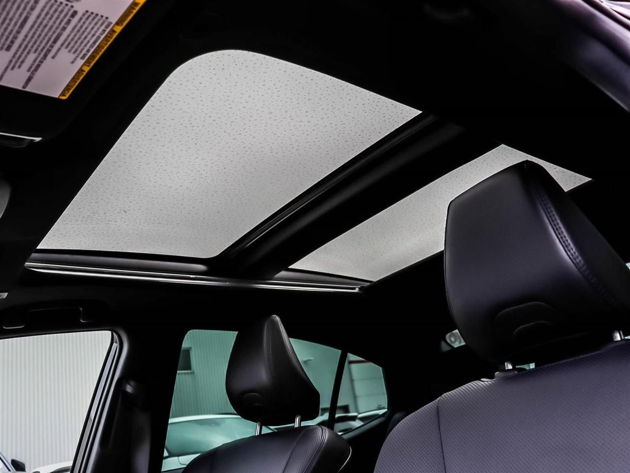 2025 Toyota Camry XSE Mississauga ON