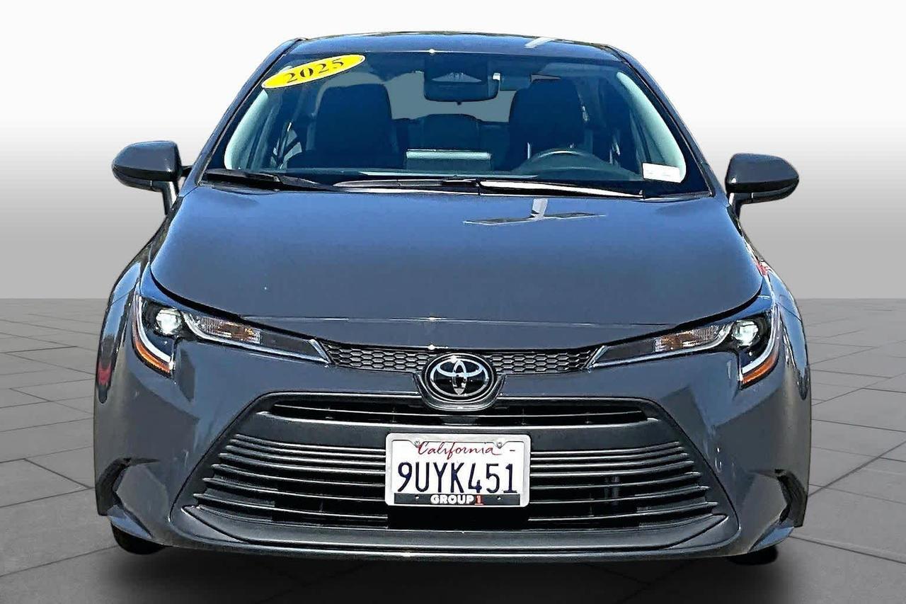 2025 Toyota Corolla LE 2025 Toyota Corolla LE