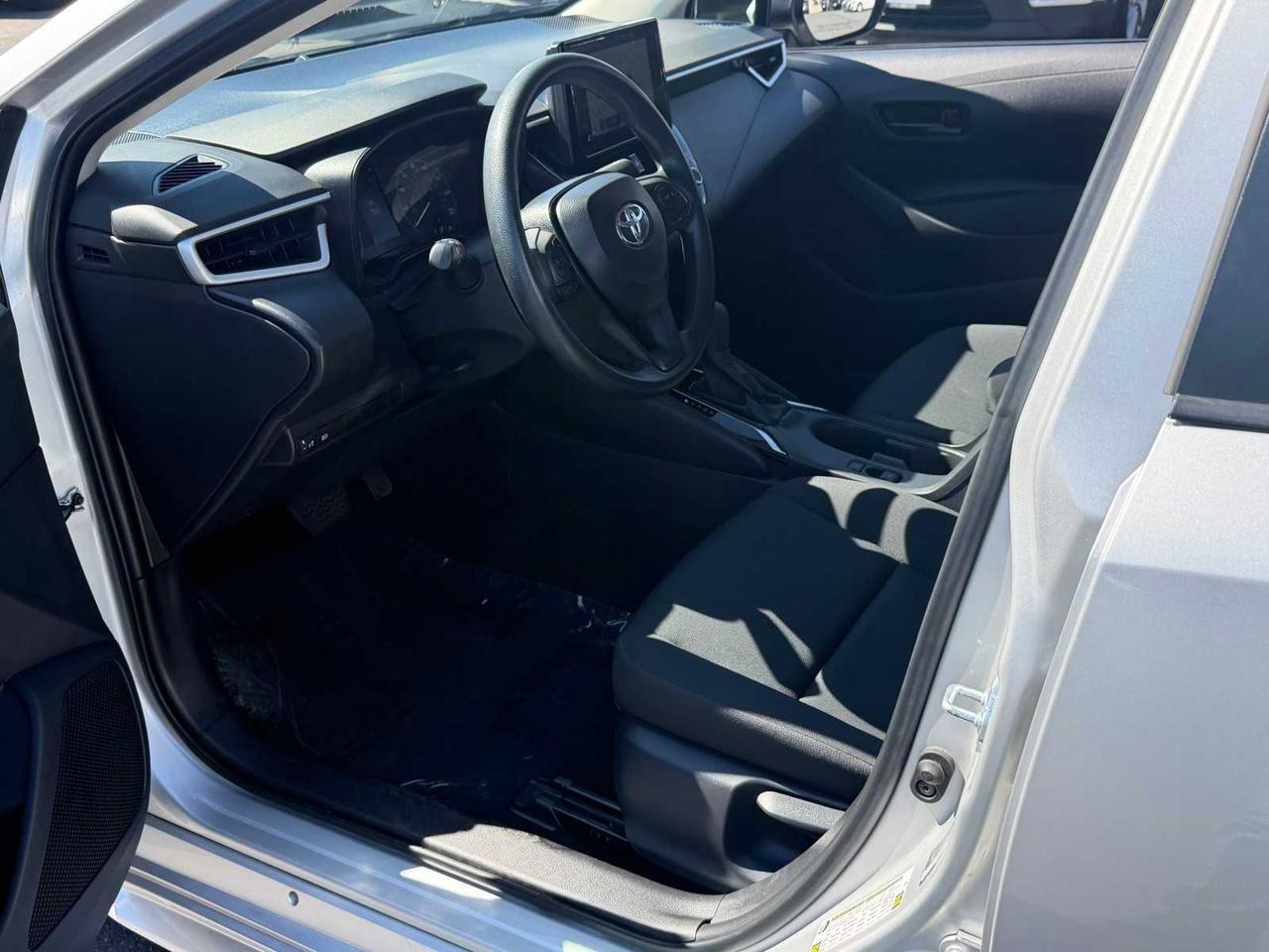2025 Toyota Corolla LE Irving TX 2025 Toyota Corolla LE Irving TX