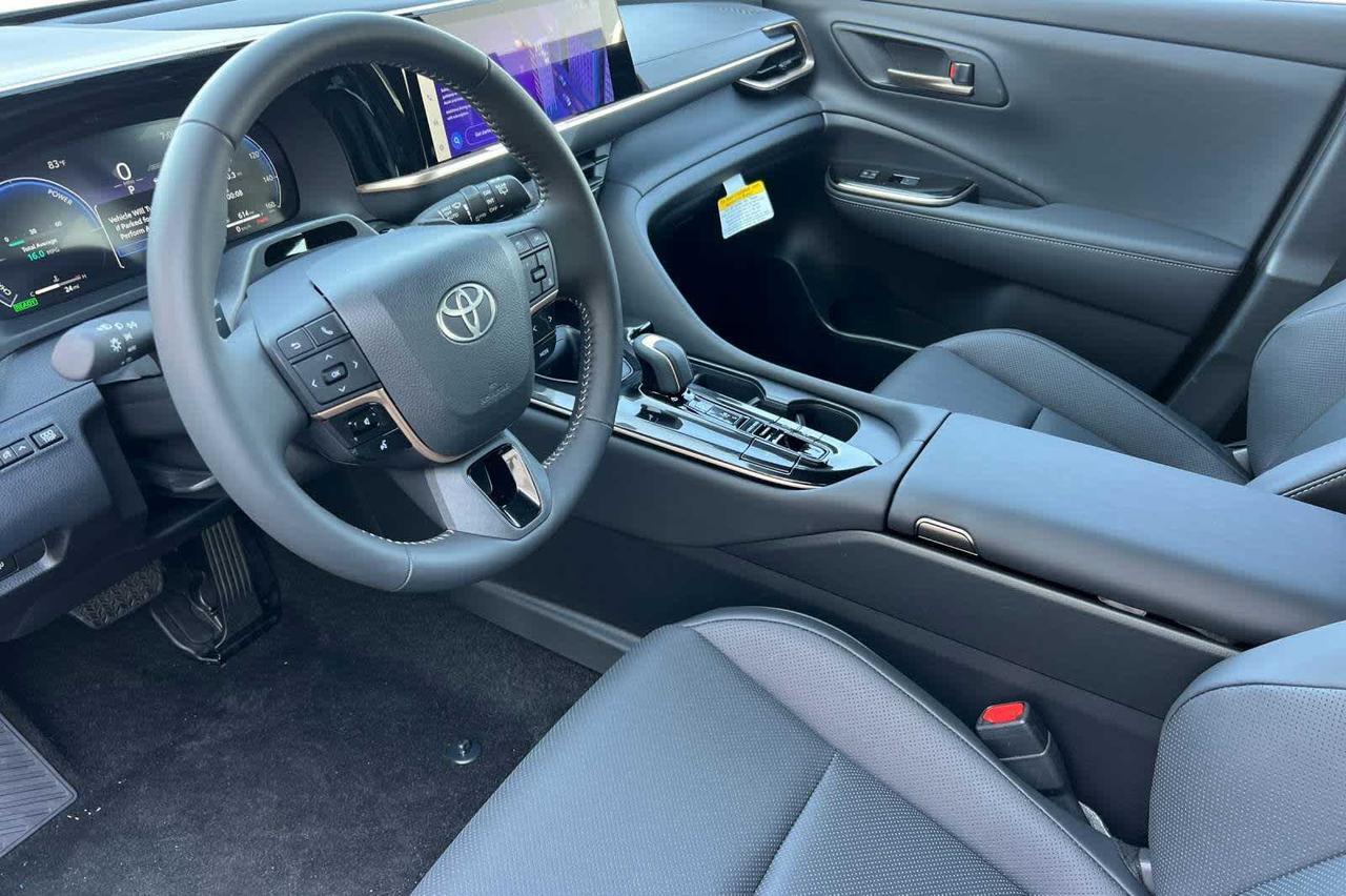 2025 Toyota Crown Signia Limited Roseville CA