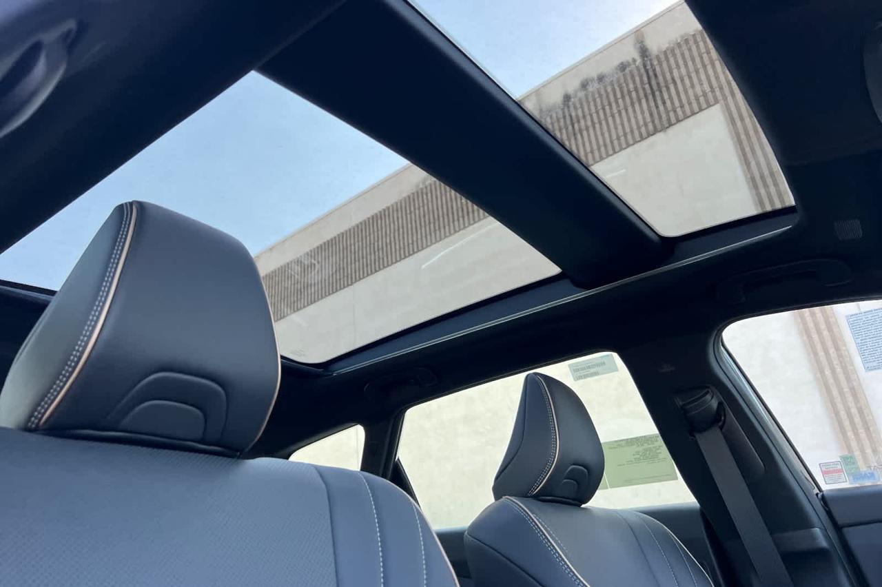 2025 Toyota Crown Signia Limited Roseville CA