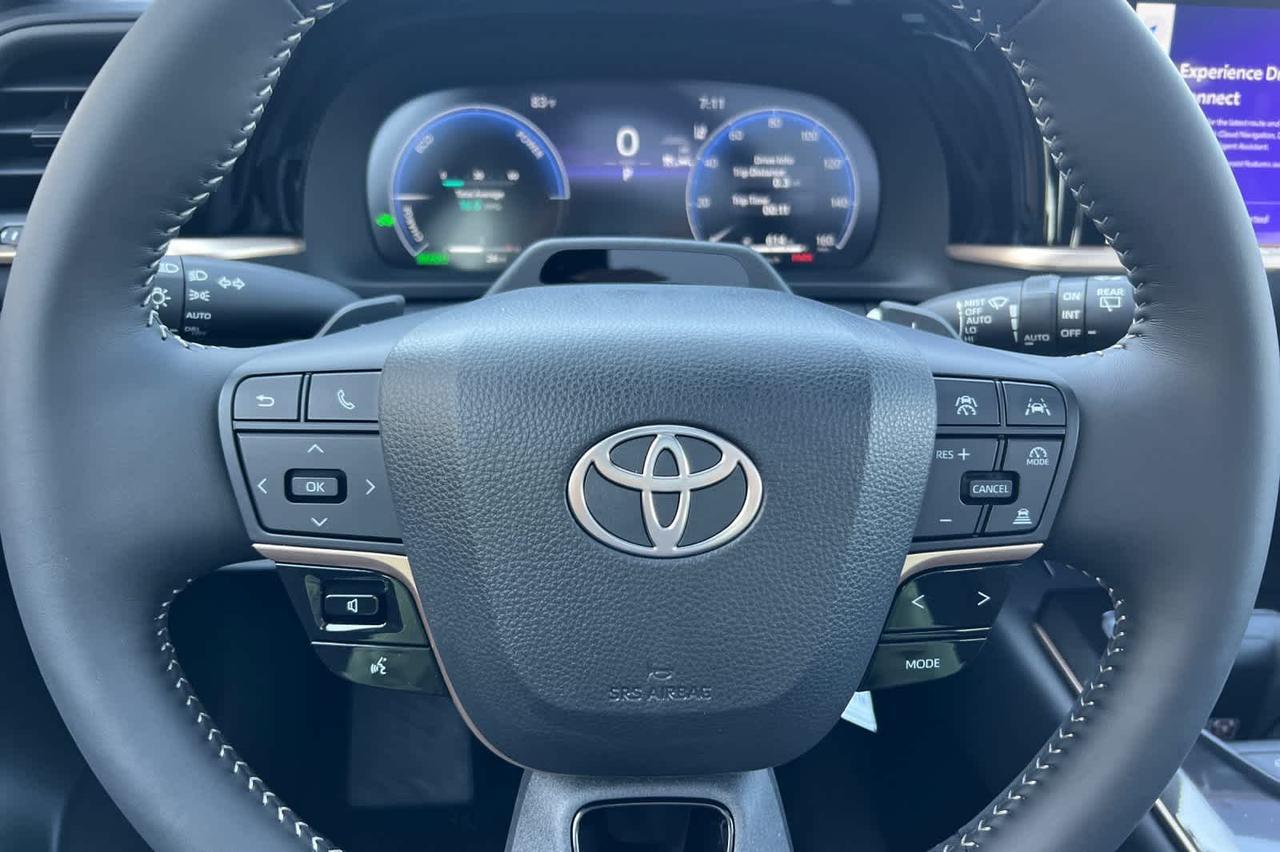 2025 Toyota Crown Signia Limited Roseville CA