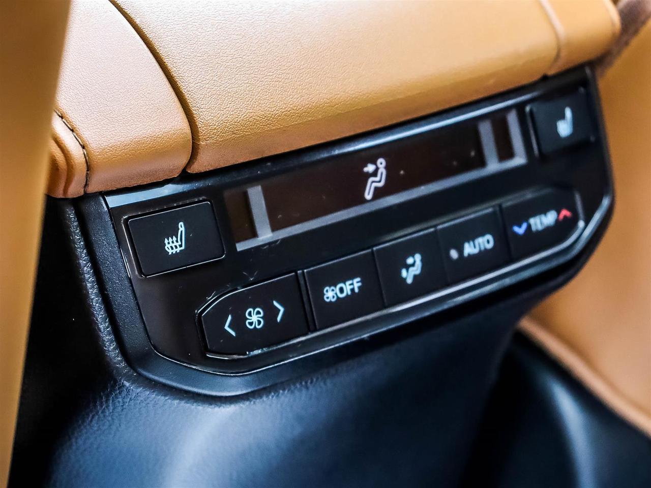 2025 Toyota Highlander Hybrid Limited Mississauga ON