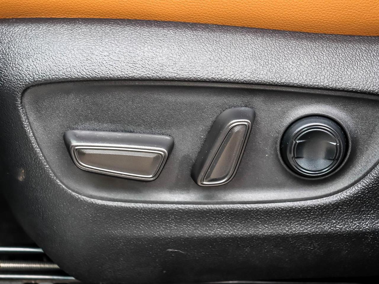 2025 Toyota Highlander Hybrid Limited Mississauga ON