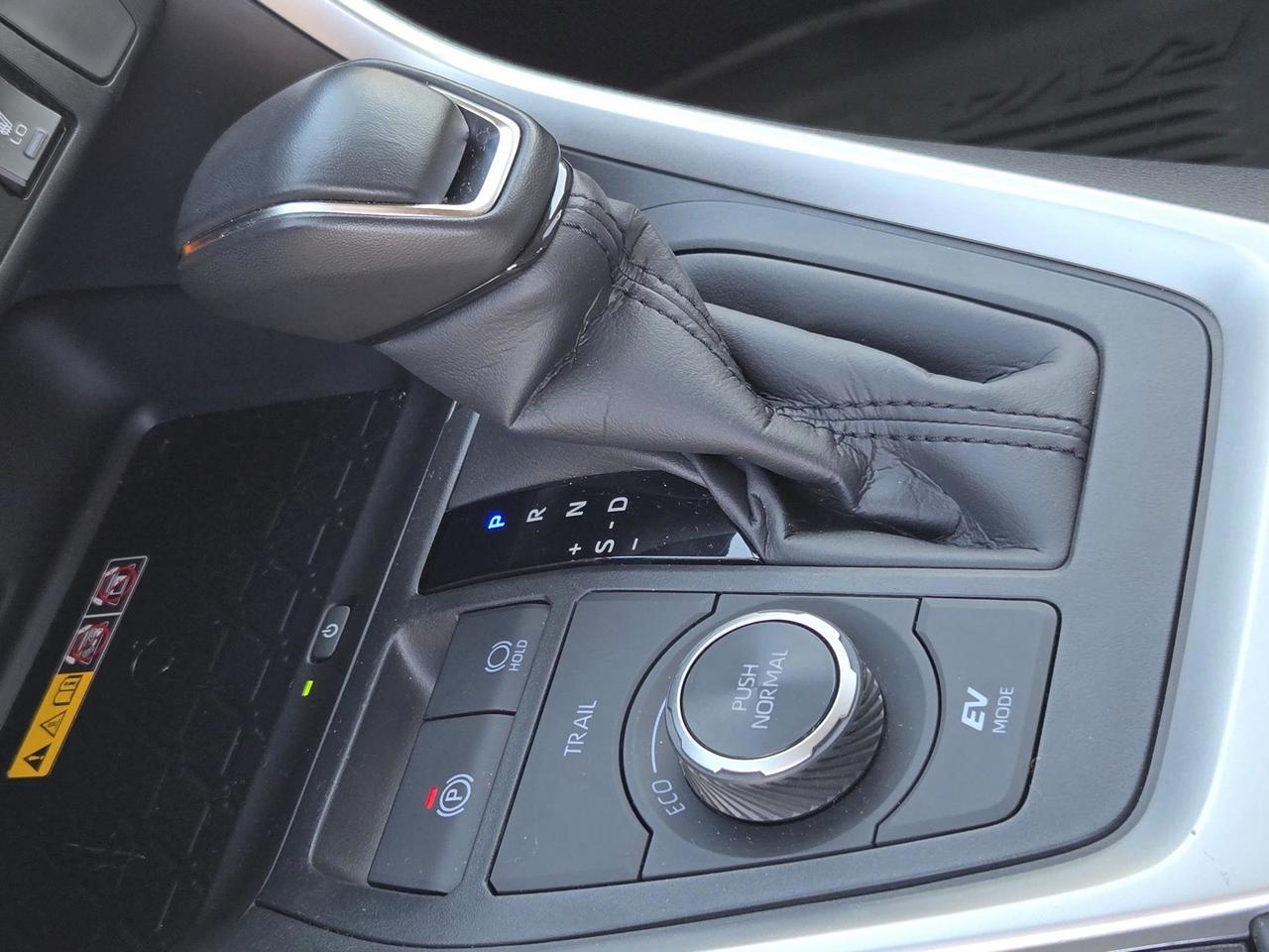2025 Toyota RAV4 HYBRID XLE AWD PREMIUM Vacaville CA 2025 Toyota RAV4 HYBRID XLE AWD PREMIUM Vacaville CA