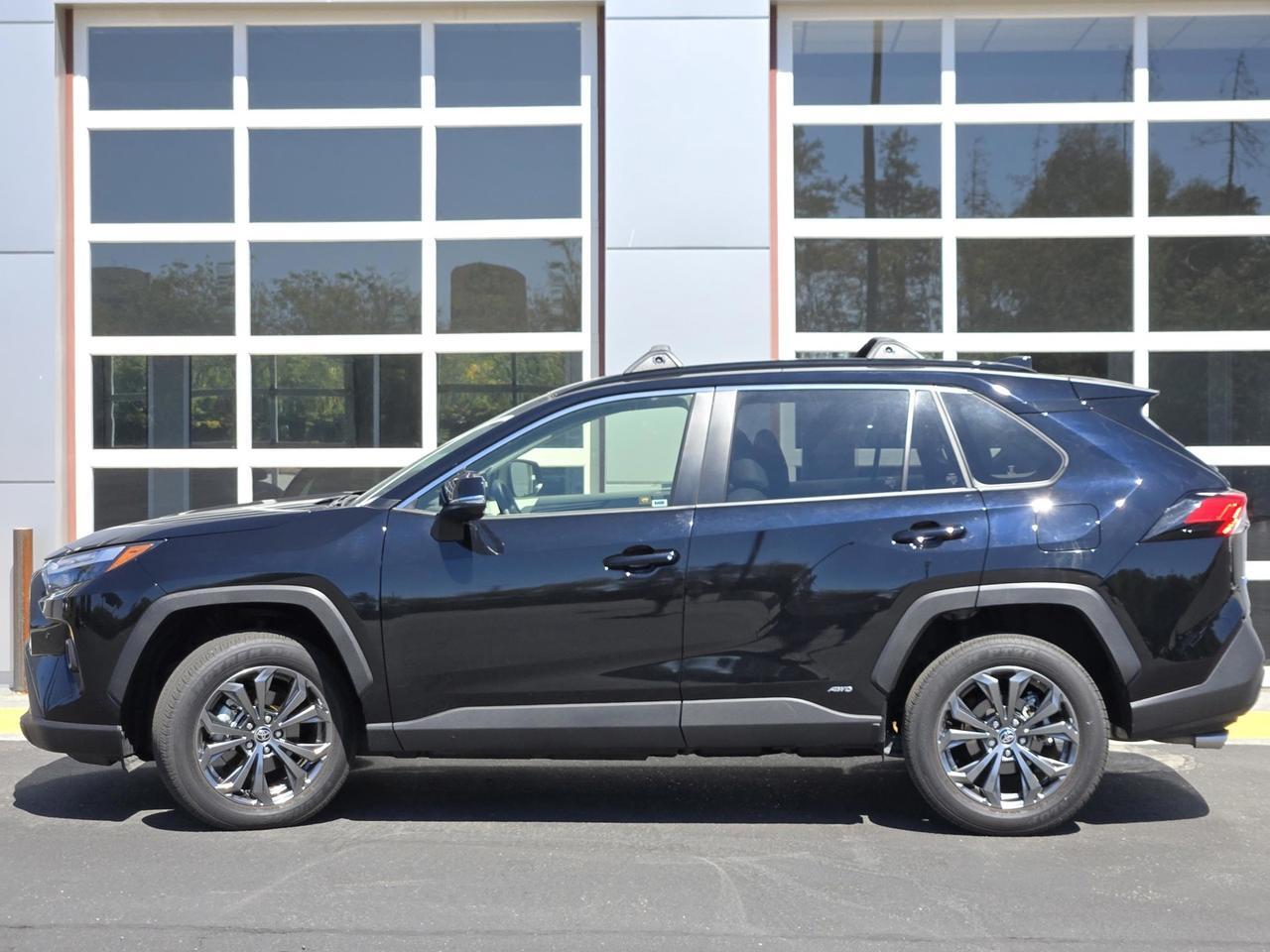 2025 Toyota RAV4 HYBRID XLE AWD PREMIUM Vacaville CA 2025 Toyota RAV4 HYBRID XLE AWD PREMIUM Vacaville CA