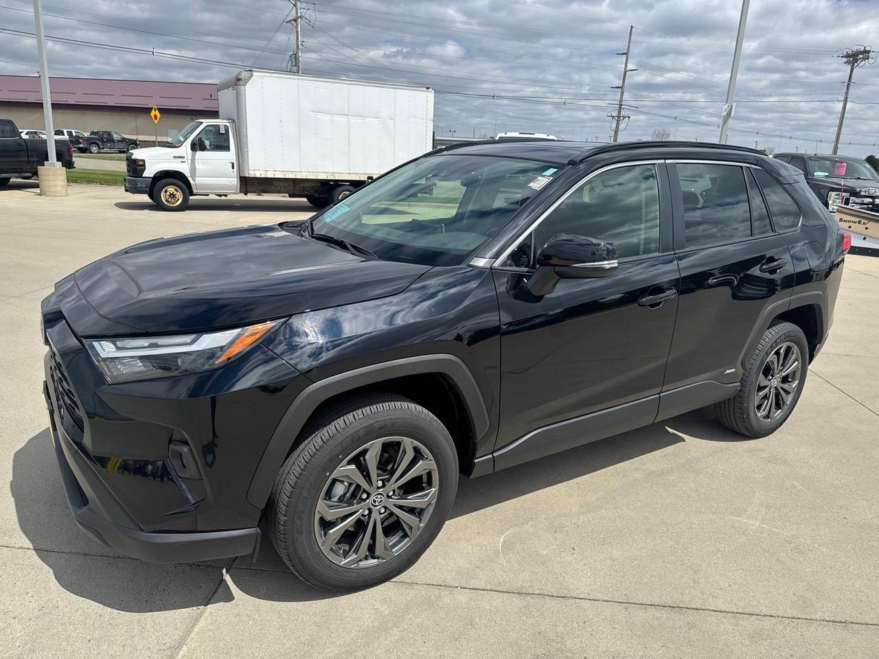 2025 Toyota RAV4 Hybrid XLE Premium Watertown SD 2025 Toyota RAV4 Hybrid XLE Premium Watertown SD