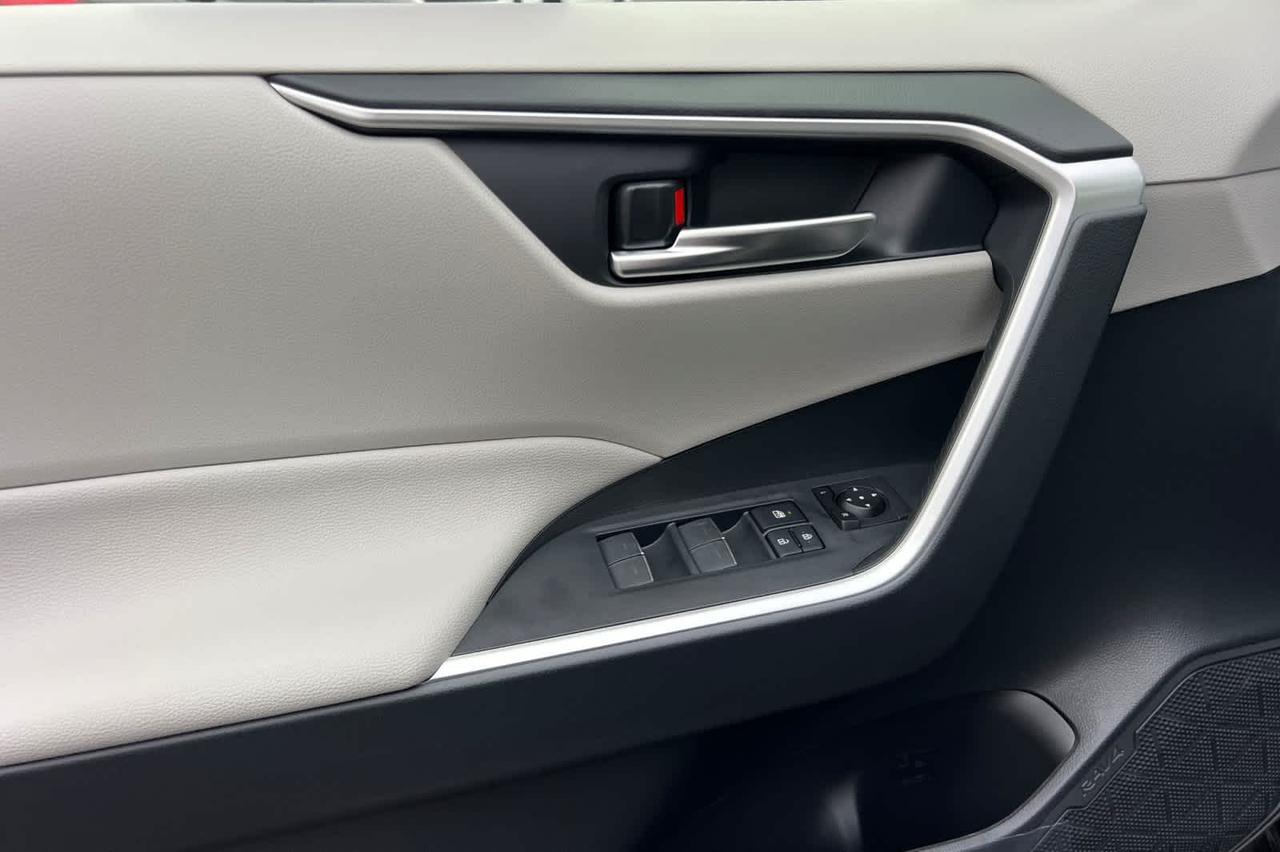 2025 Toyota RAV4 Hybrid XLE Roseville CA
