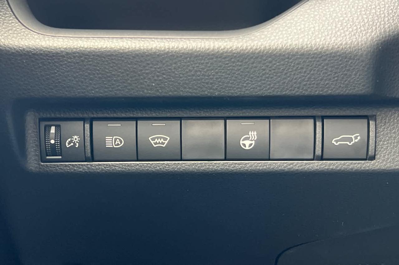 2025 Toyota RAV4 Hybrid XLE Roseville CA