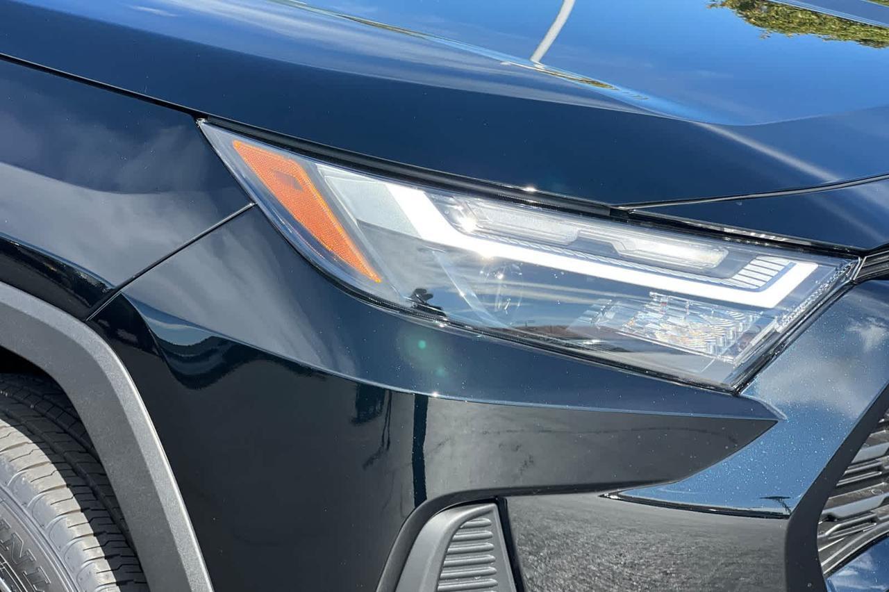 2025 Toyota RAV4 Hybrid XLE Roseville CA