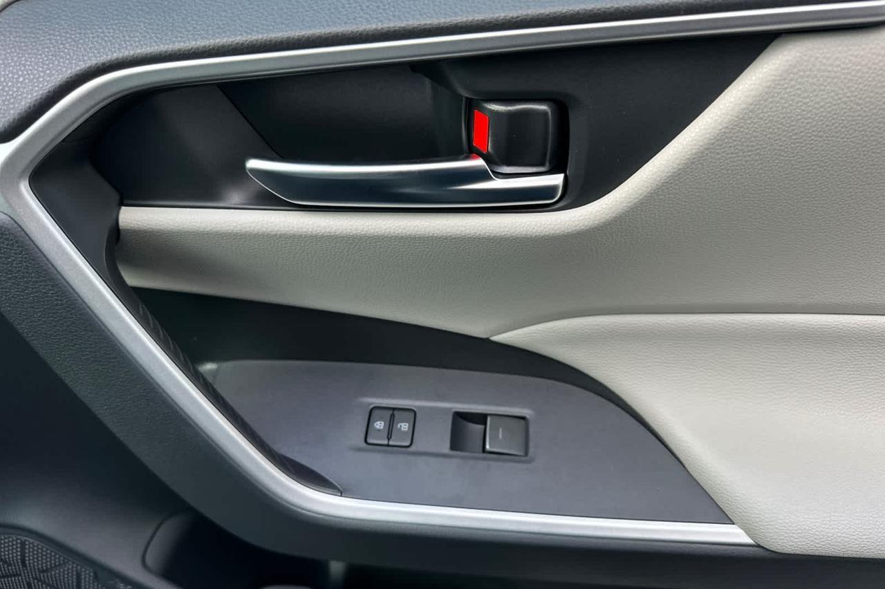 2025 Toyota RAV4 Hybrid XLE Roseville CA