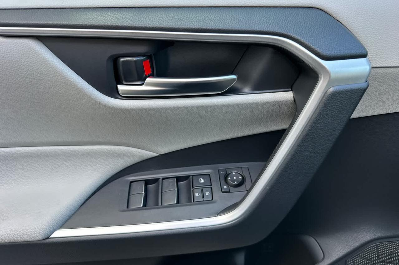 2025 Toyota RAV4 Hybrid XLE Roseville CA