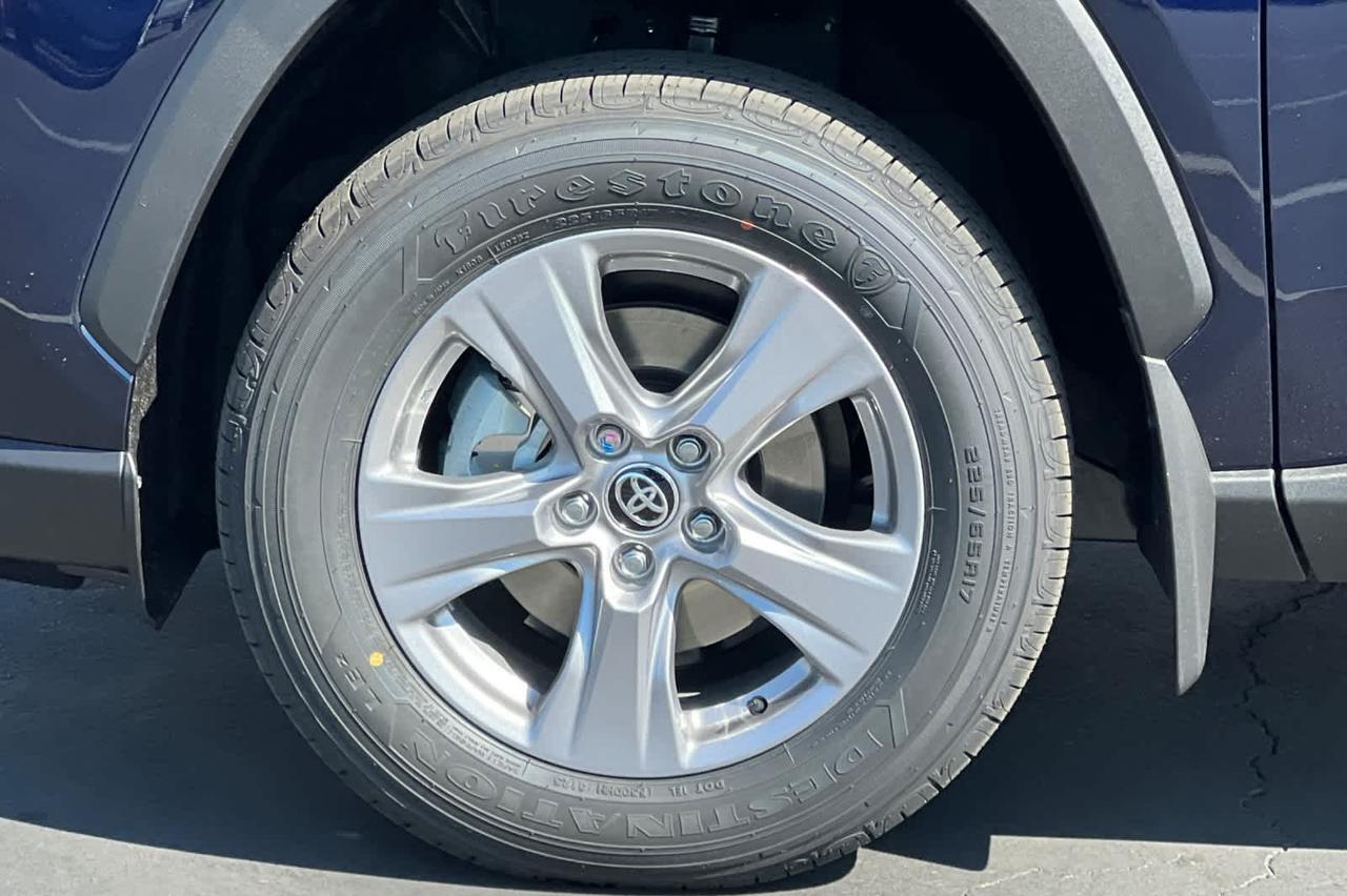 2025 Toyota RAV4 Hybrid XLE Roseville CA